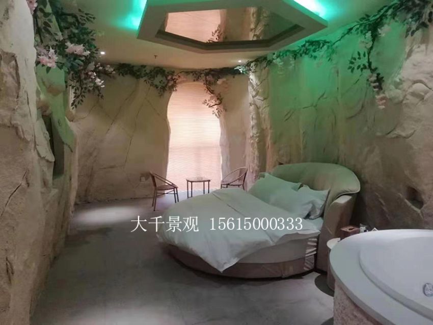 點(diǎn)擊查看詳細(xì)信息<br>標(biāo)題：綠植墻 閱讀次數(shù)：1507