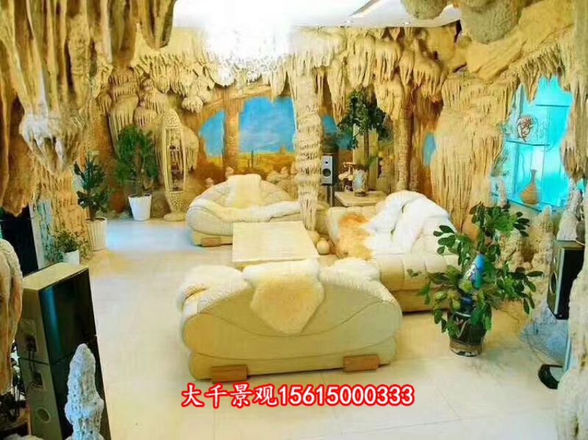 點(diǎn)擊查看詳細(xì)信息<br>標(biāo)題：溶洞民宿 閱讀次數(shù)：1347